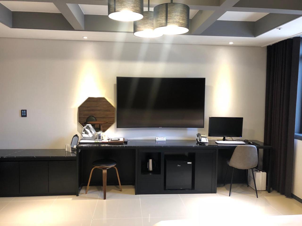 Royal Hotel Jeongeup Dış mekan fotoğraf
